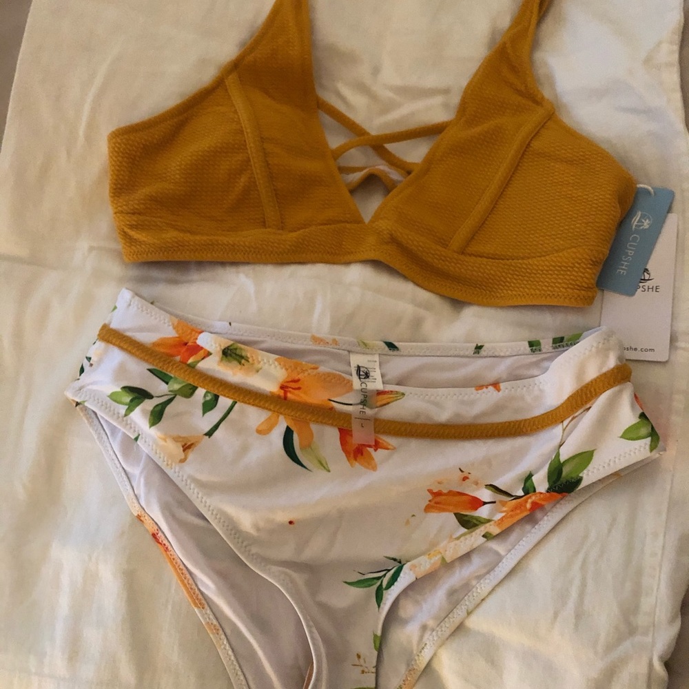 Brand new with tags Yellow tropical print bikini